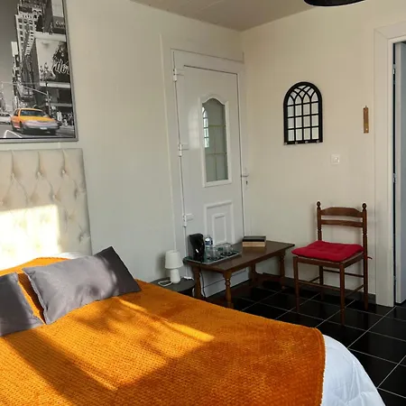 Chambre Louis Armand Chateaudun Exterior photo